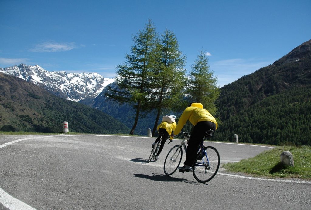 cycling in bhutan 2 source carissa nimah (1)